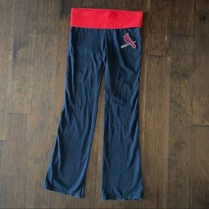 PINK Victoria’s Secret: Original MLB Collection (St Louis Cardinals) Flared (M)